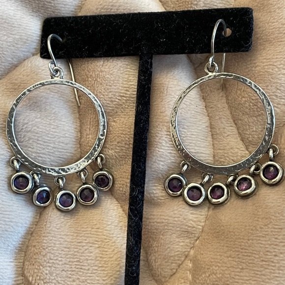 Sterling silver and amethyst earrings - Picture 3 of 8